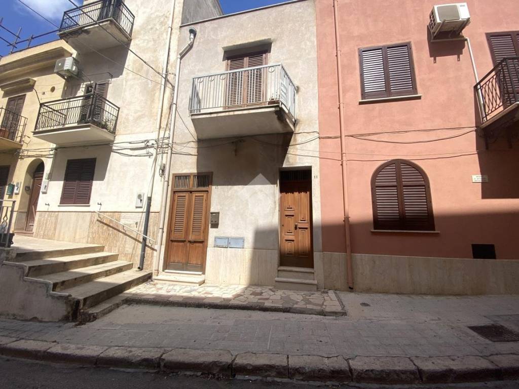 Casa indipendente a Castellammare del golfo in Via Canale Vecchio, 11 - Foto 3