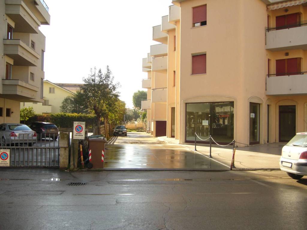 Immobile a Alba adriatica in Via Mazzini - Foto 2