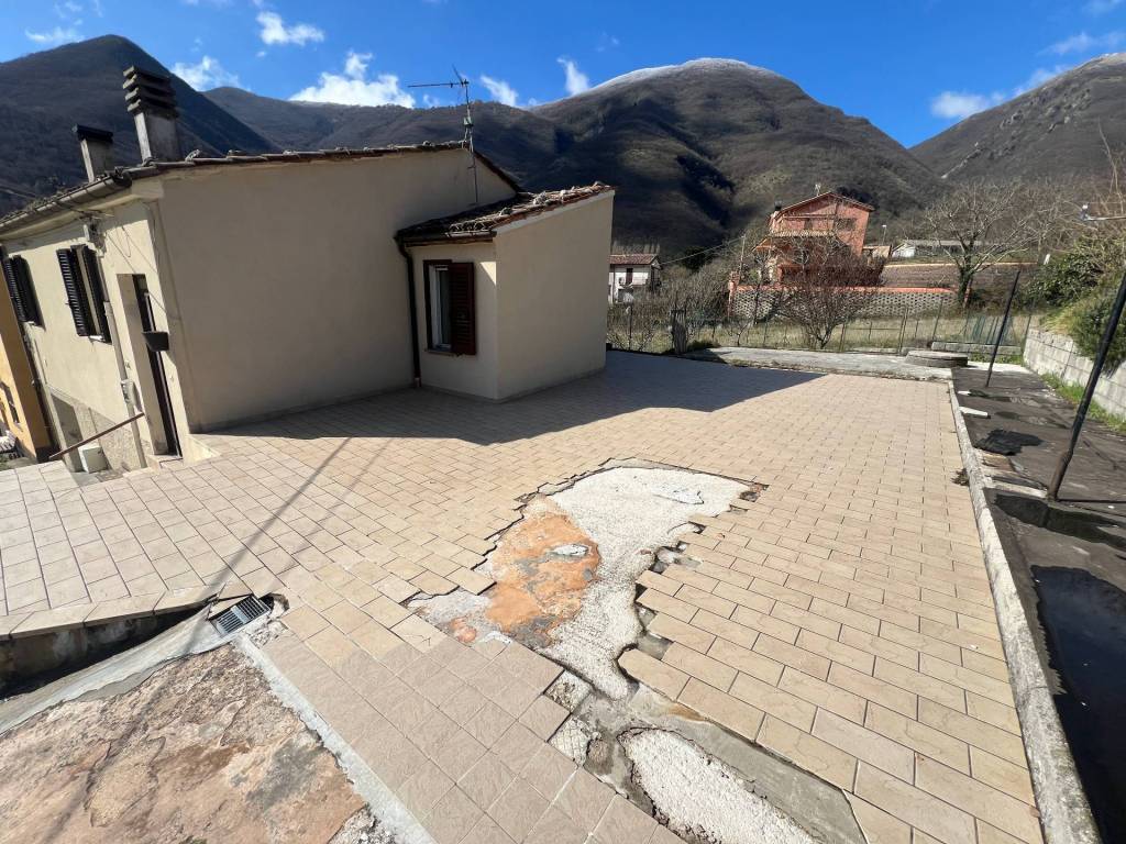 Casa indipendente a Fabriano in SERRADICA - Foto 3