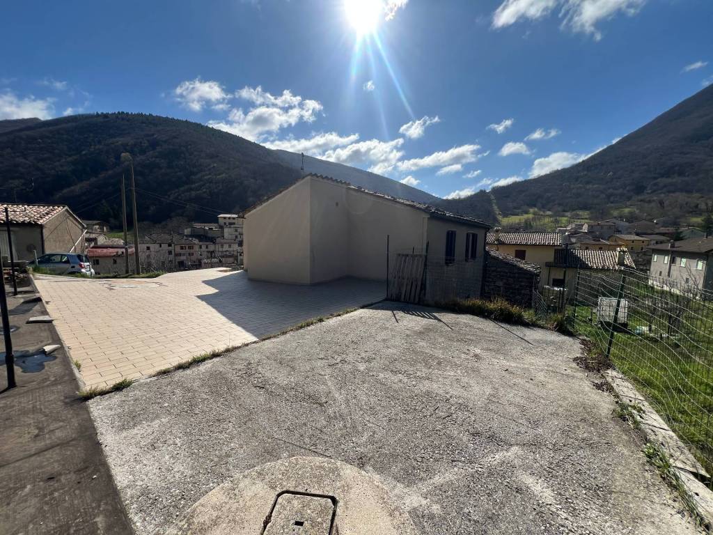 Casa indipendente a Fabriano in SERRADICA - Foto 4