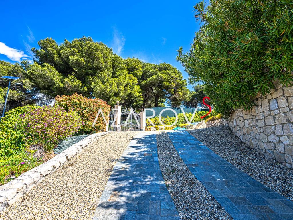 Villa a Bordighera in Via San Sebastiano, 45 - Foto 4