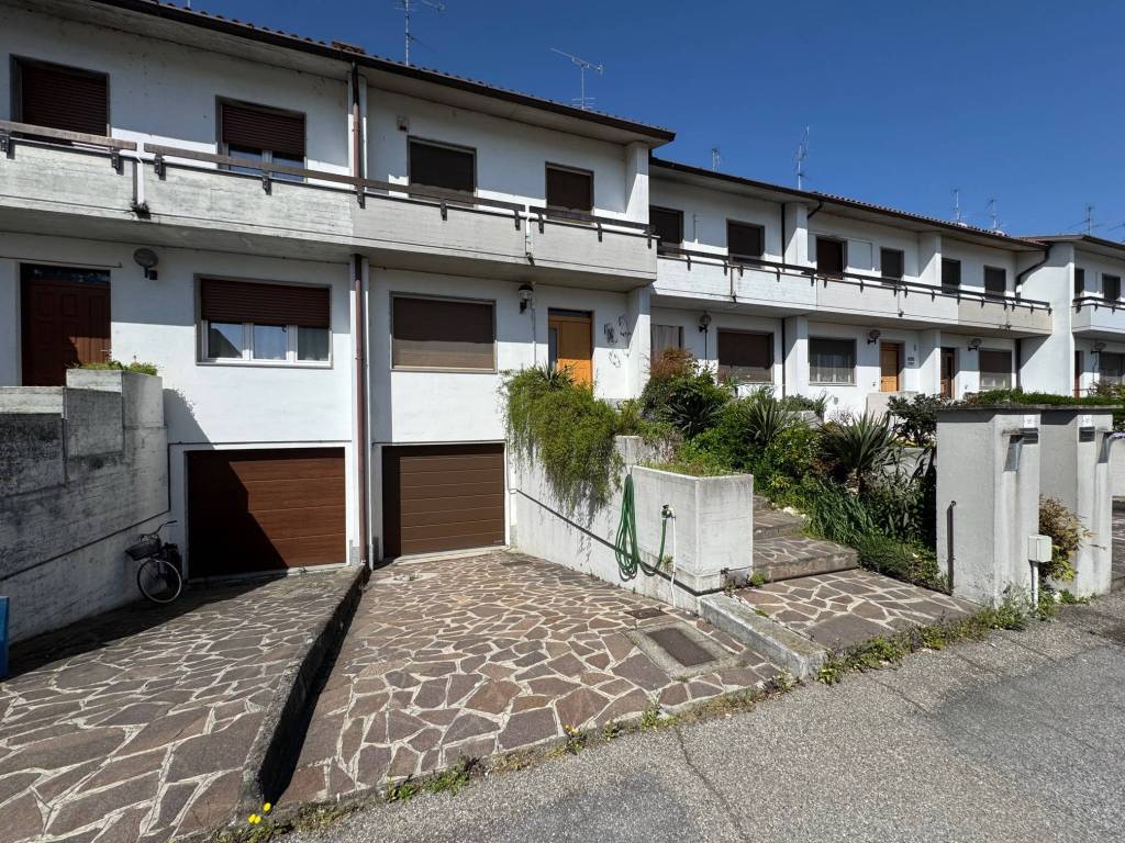 Villetta a schiera a San colombano al lambro in Via Giovanni Boccaccio, 5 - Foto 2