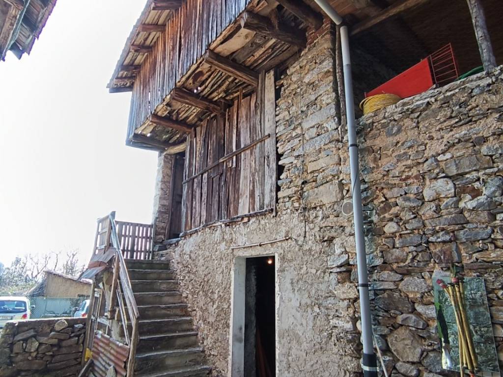 Rustico / casale a Arola - Foto 5