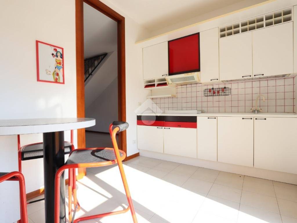 Appartamento a Alba adriatica in Via Gorizia, 51 - Foto 5