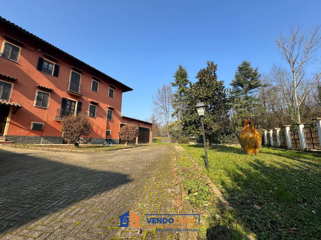 Villa a Costigliole d'asti in Strada Chiaberto, 10 - Foto 4