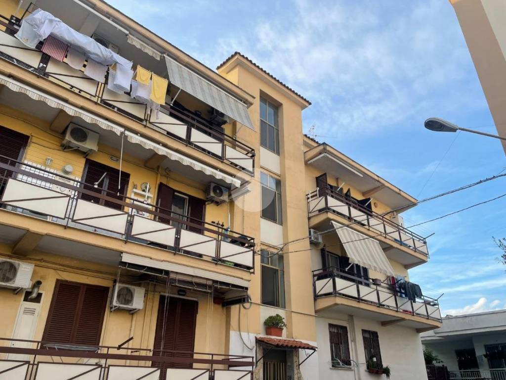 Appartamento a Scafati in Piazza Trento, 4 - Foto 2