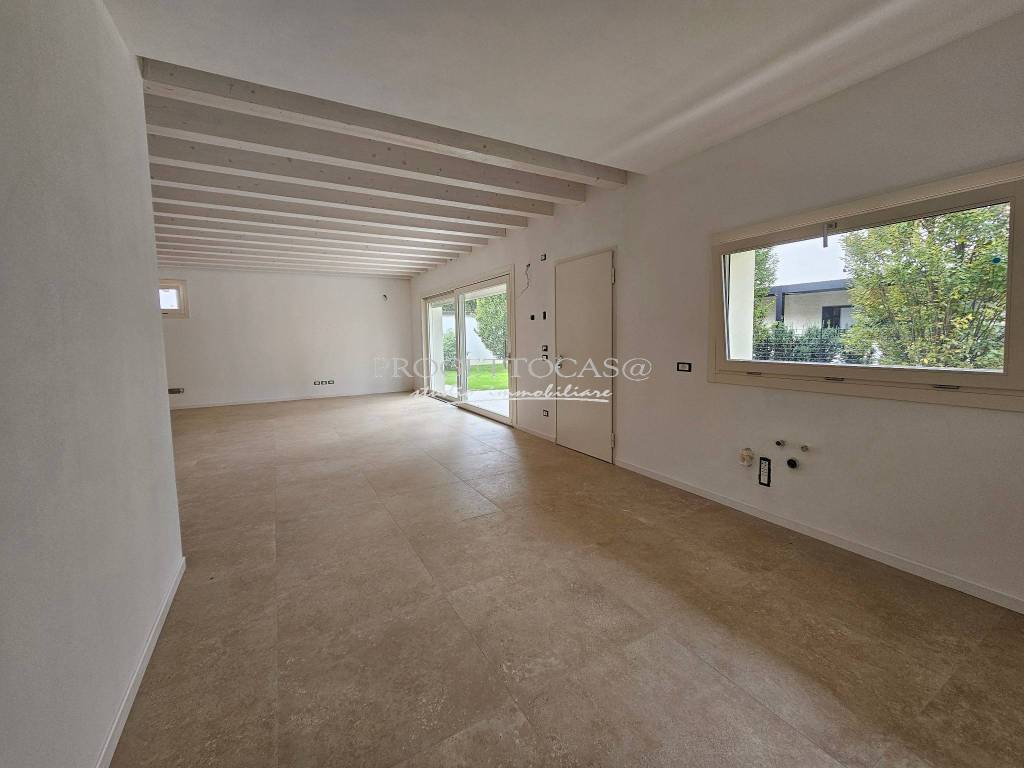 Villa a Mogliano veneto in Piazza Duca d'Aosta - Foto 5