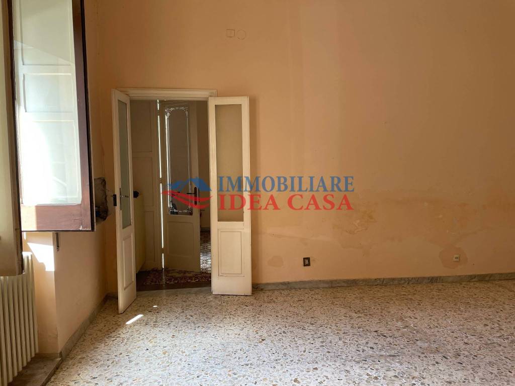 Appartamento a Francavilla fontana in Via Savoia - Foto 2