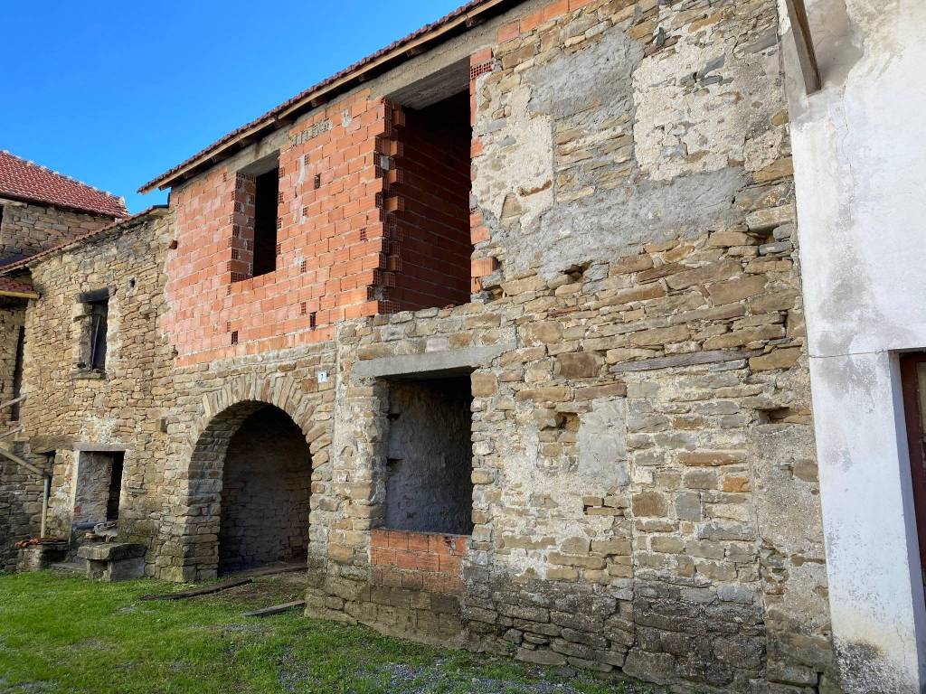 Rustico / casale a Gorzegno in Frazione Robertiero - Foto 3