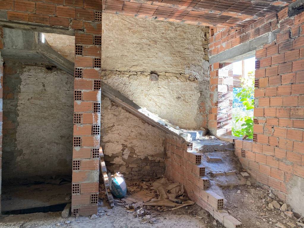 Rustico / casale a Gorzegno in Frazione Robertiero - Foto 5