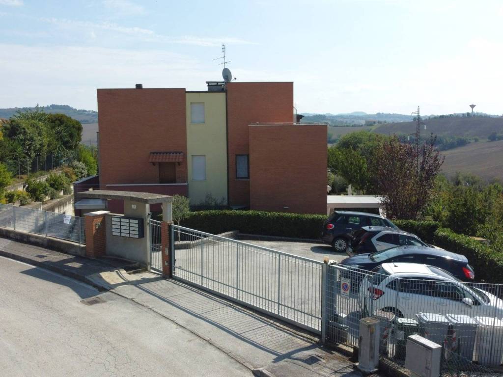 Appartamento a Camerata picena in Via Carlo Collodi, 3 - Foto 2