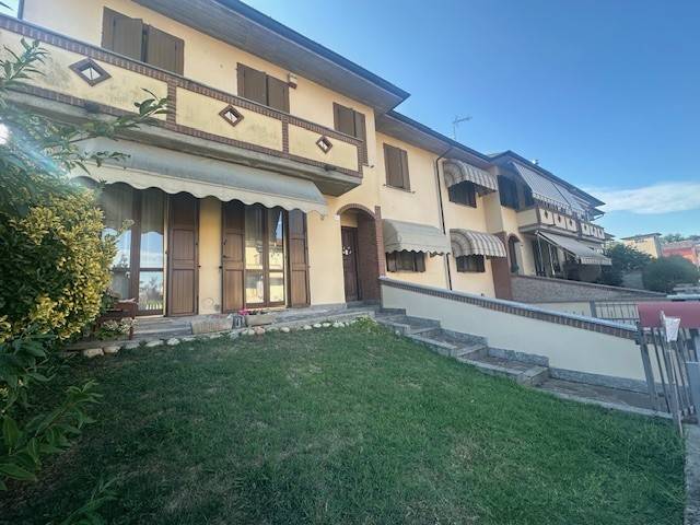 Villa a Miradolo terme in strada degli spinedi - Foto 3