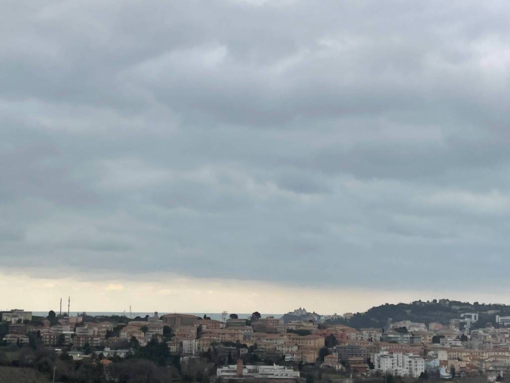 Villa a Ancona in Via Monte San Vicino - Foto 5