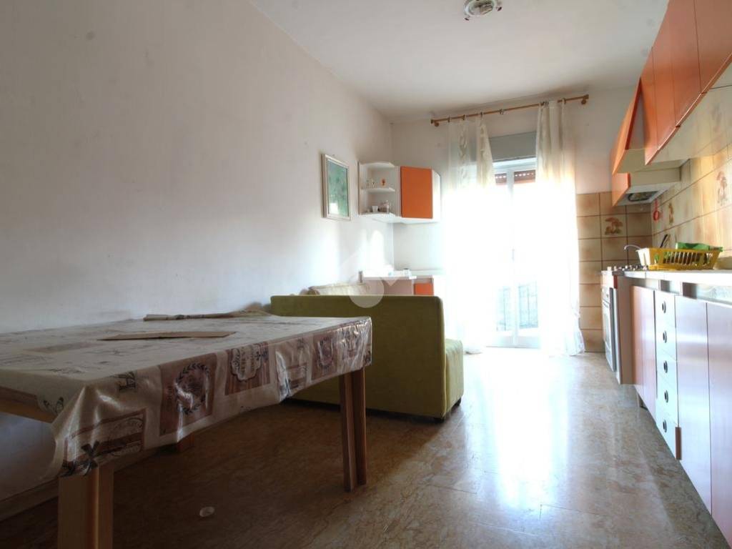 Appartamento a Reggio calabria in Via Sant'Anna II tronco, 121 - Foto 2