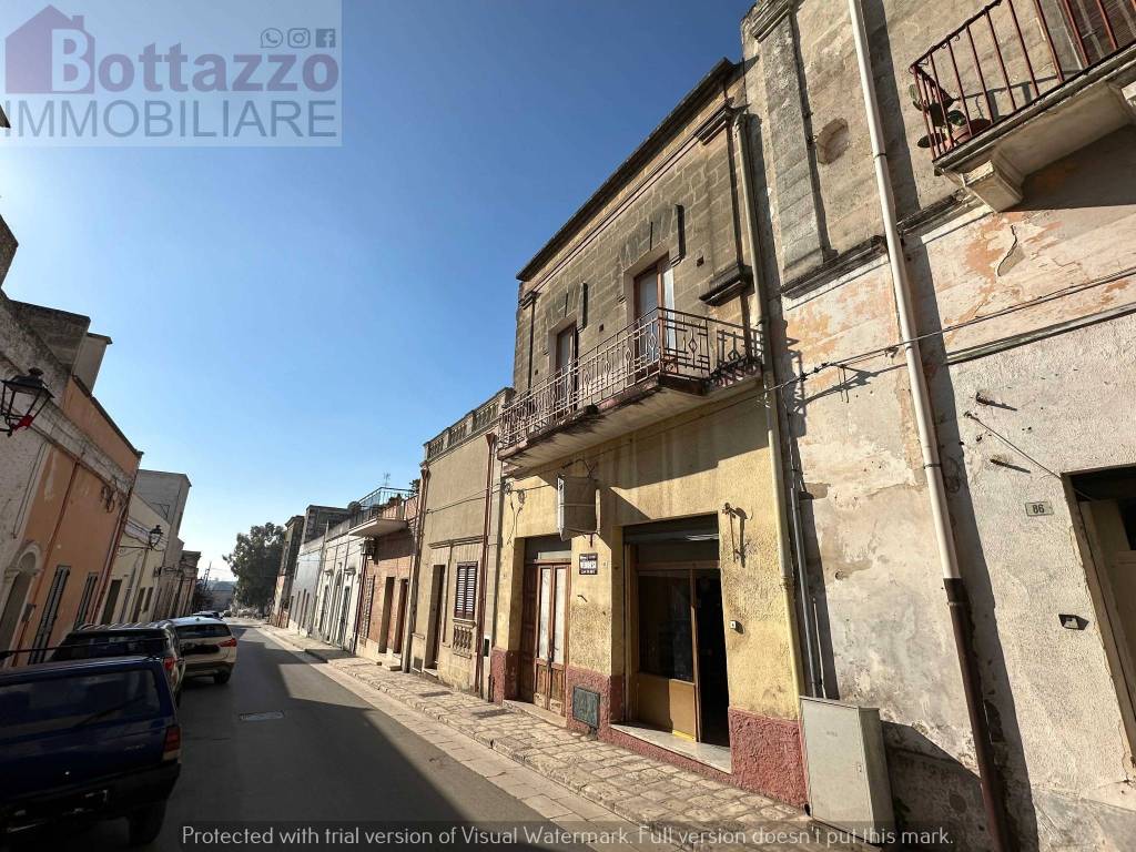 Appartamento a Lizzano in Corso Vittorio Emanuele, 90 - Foto 3