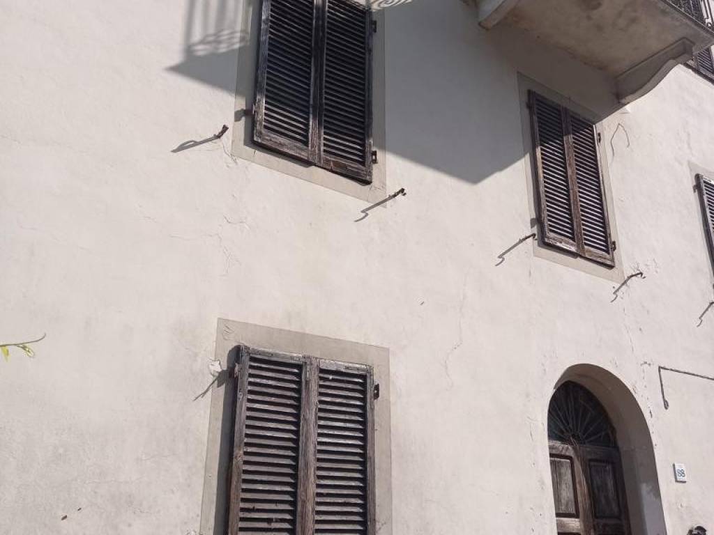 Casa indipendente a Bagni di lucca in Via Val di Lima, 6 - Foto 2
