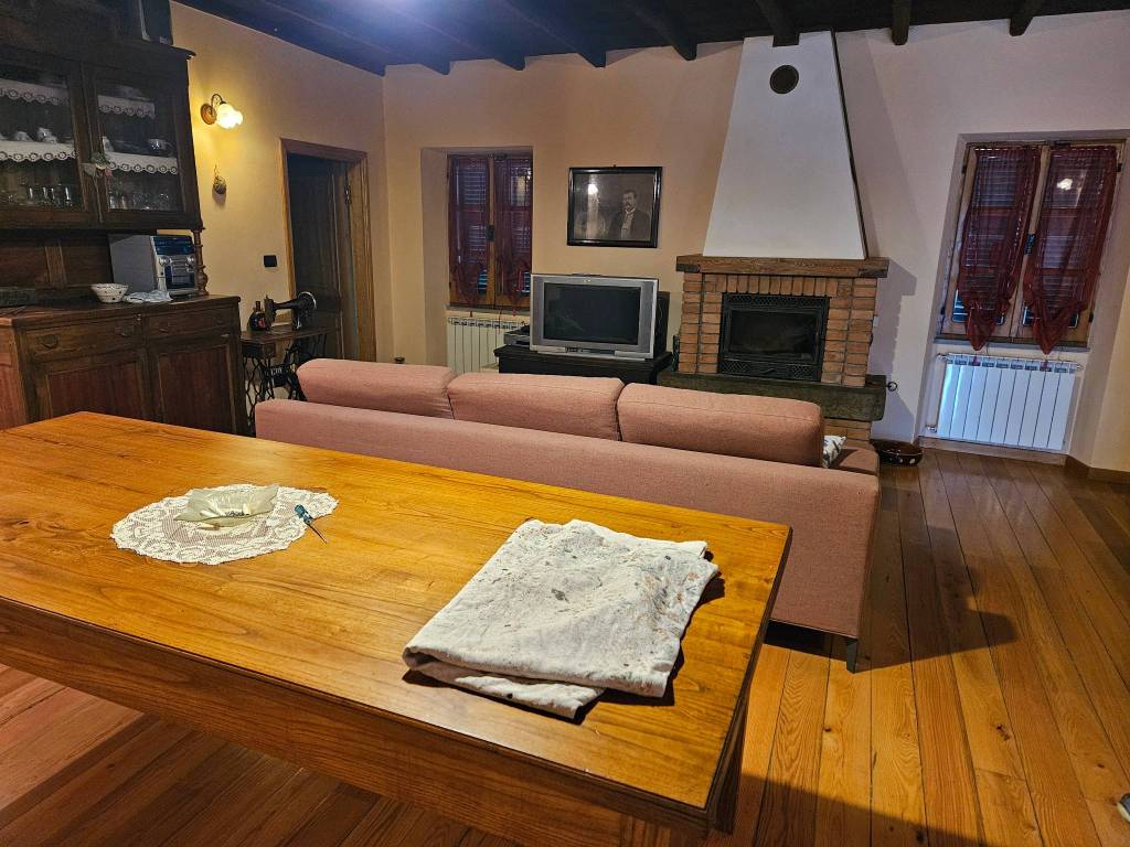 Casa indipendente a Varese ligure - Foto 2