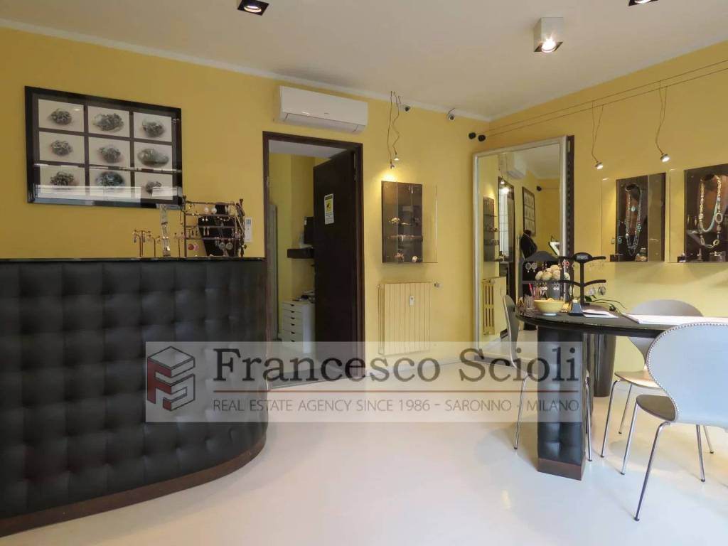 Immobile a Saronno in Via Pietro Micca 10, - Foto 3