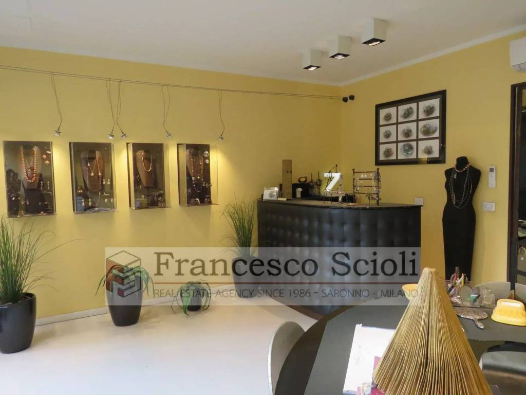 Immobile a Saronno in Via Pietro Micca 10, - Foto 5