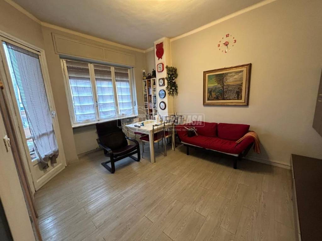 Appartamento a Asti in Piazza Medaglie D'Oro 6 - Foto 4
