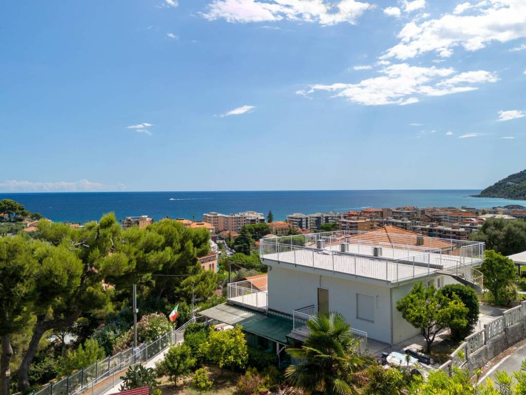 Villa a Andora in Via San Damiano, 42 - Foto 4