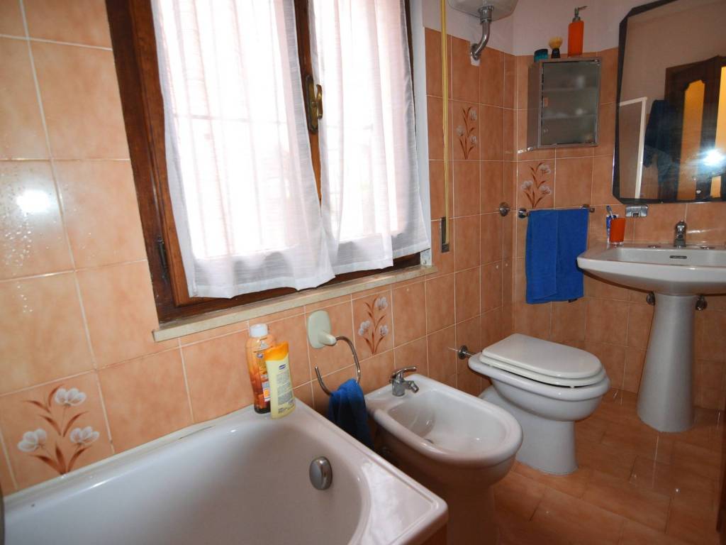 Villa a Cuglieri in Via Vescovo Canu, 60 - Foto 3