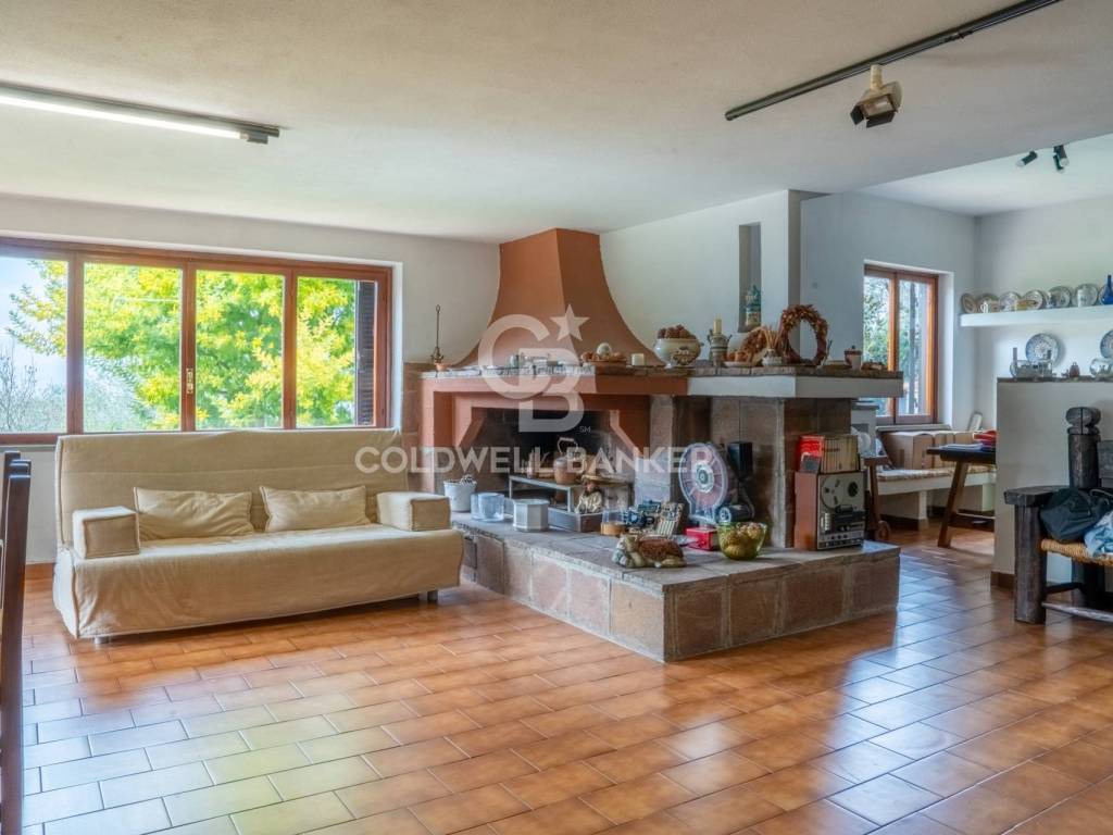 Villa a Anagni in via generale carlo alberto dalla chiesa - Foto 2