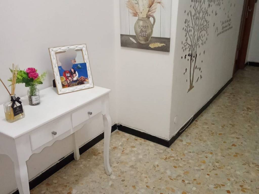 Appartamento a Albenga in Via Pola - Foto 2