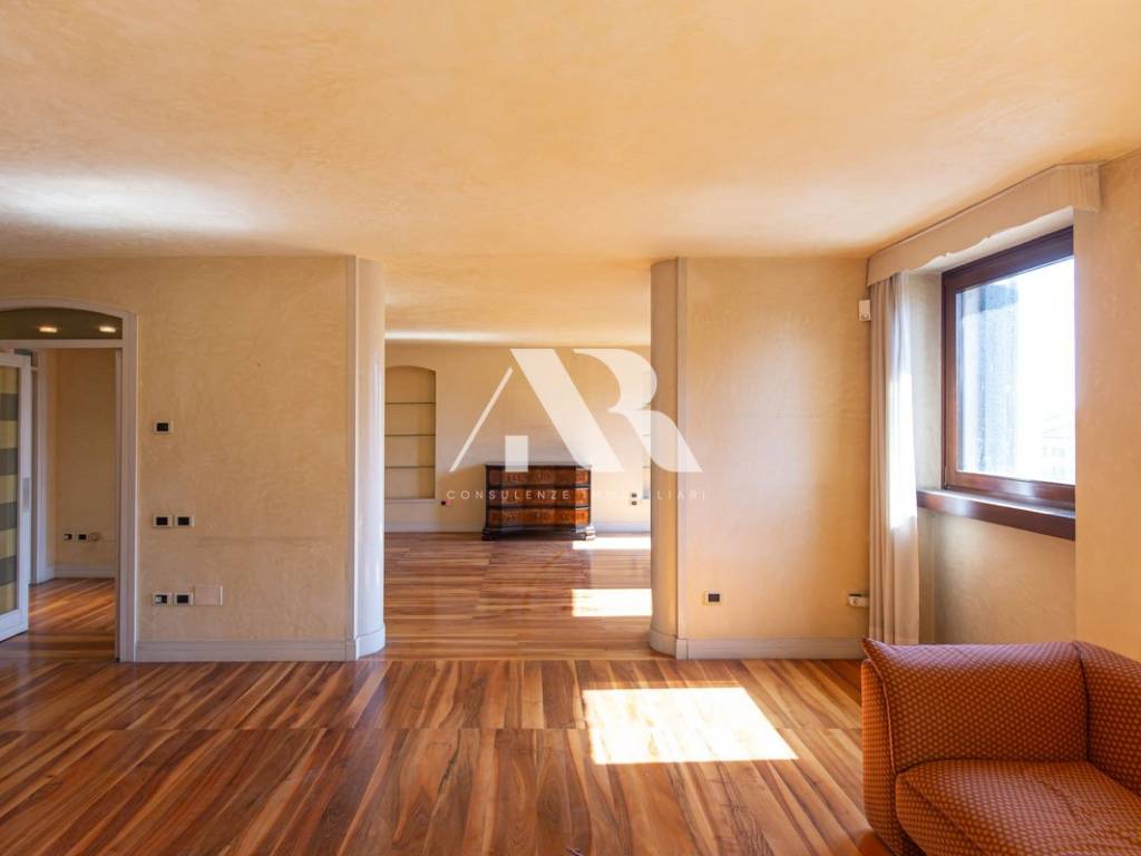 Appartamento a Verona in Via Sant'Alessio, 42 - Foto 2