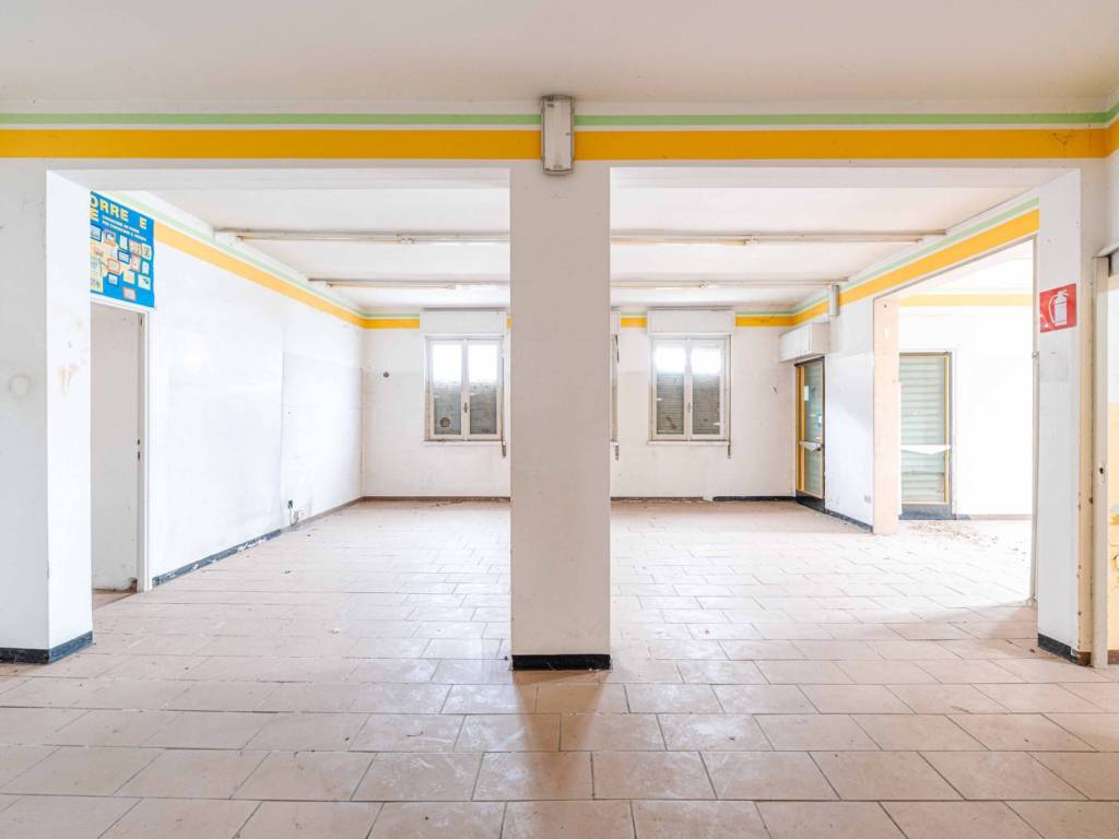 Casa indipendente a Gavirate in Via Oltrona - Foto 5