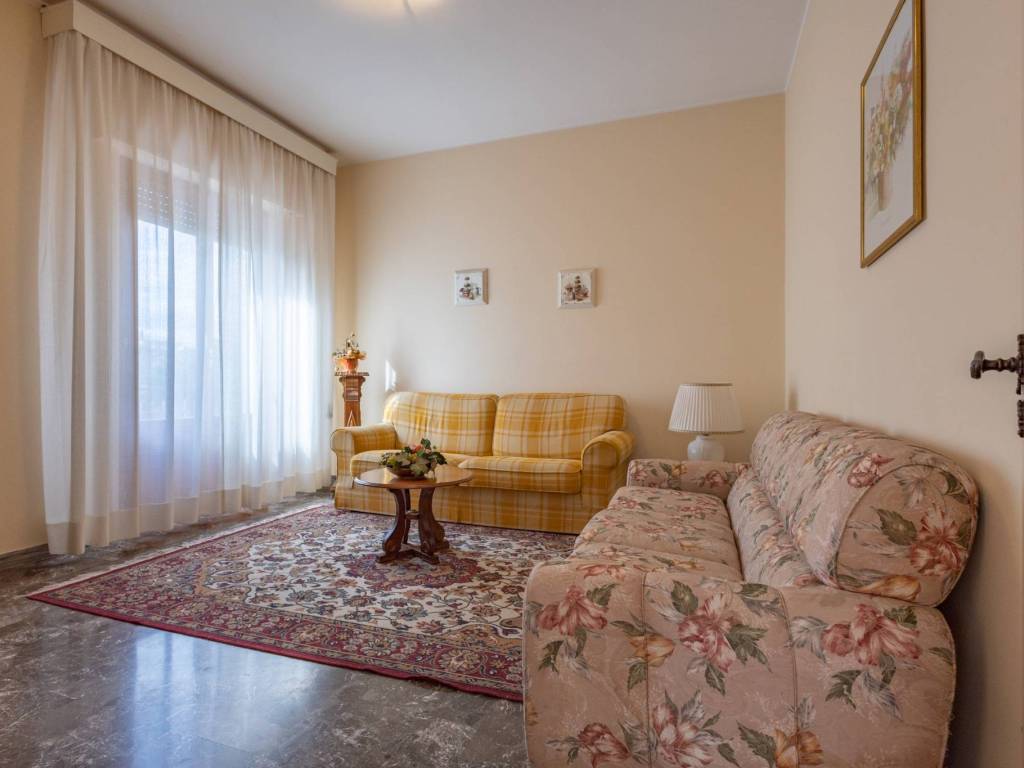 Casa indipendente a Montecosaro in Località San Giacomo, 50 - Foto 3