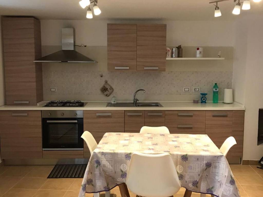 Casa indipendente a Rocca di cambio in Via della Canala - Foto 4