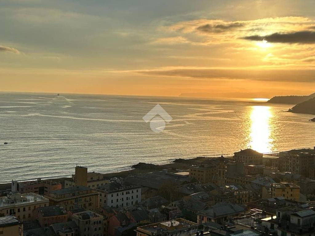 Appartamento a Genova in Via Pietra Ligure, 20 - Foto 2