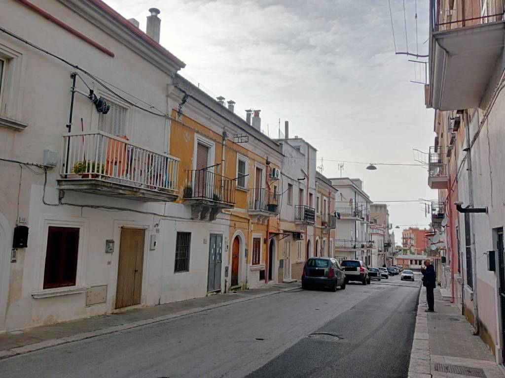 Appartamento a Vico del gargano in Via Giuseppe Di Vittorio, 19 - Foto 2
