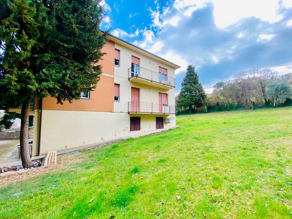 Villa a Macerata in Via Federico II, 21 - Foto 2