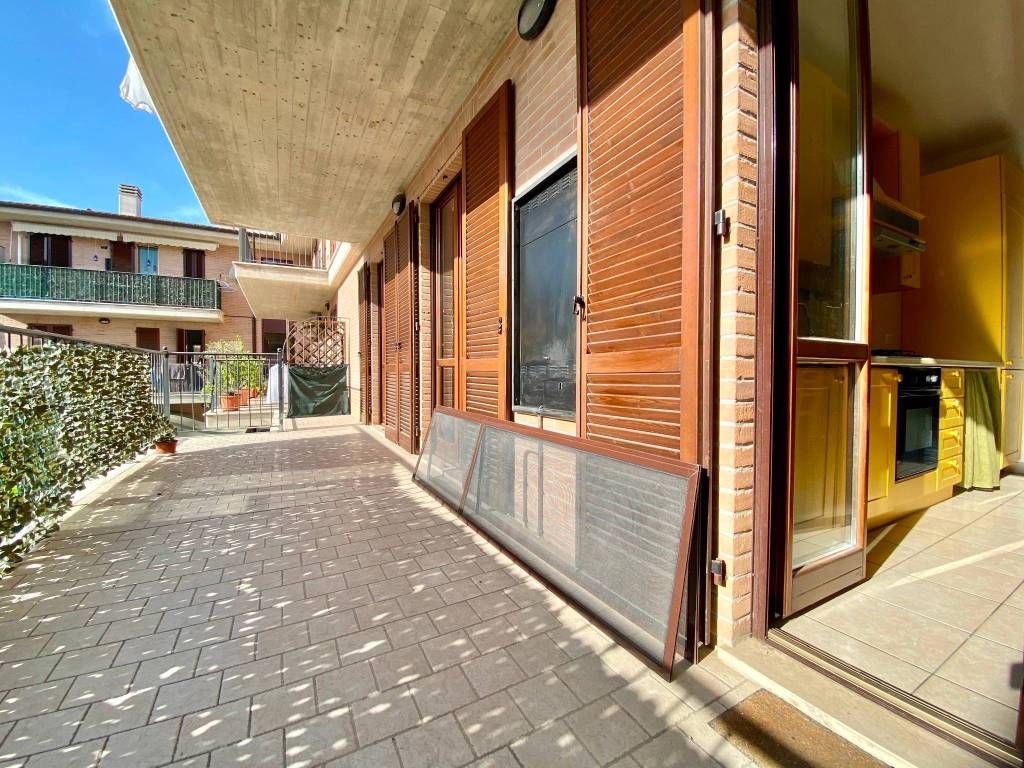 Appartamento a Castelfidardo in Via Carl Marx - Foto 4