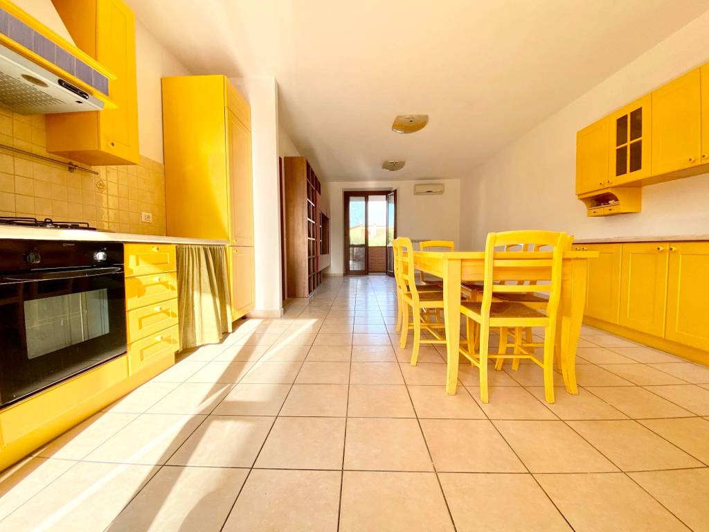 Appartamento a Castelfidardo in Via Carl Marx - Foto 5