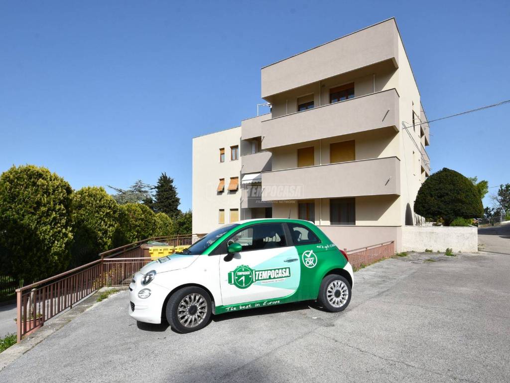 Appartamento a Osimo in Via Benvenuto Cellini, 14 - Foto 3