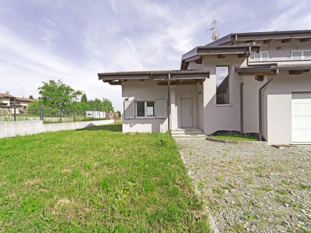 Villetta a schiera a Muzzano in Via Cortiglie - Foto 2