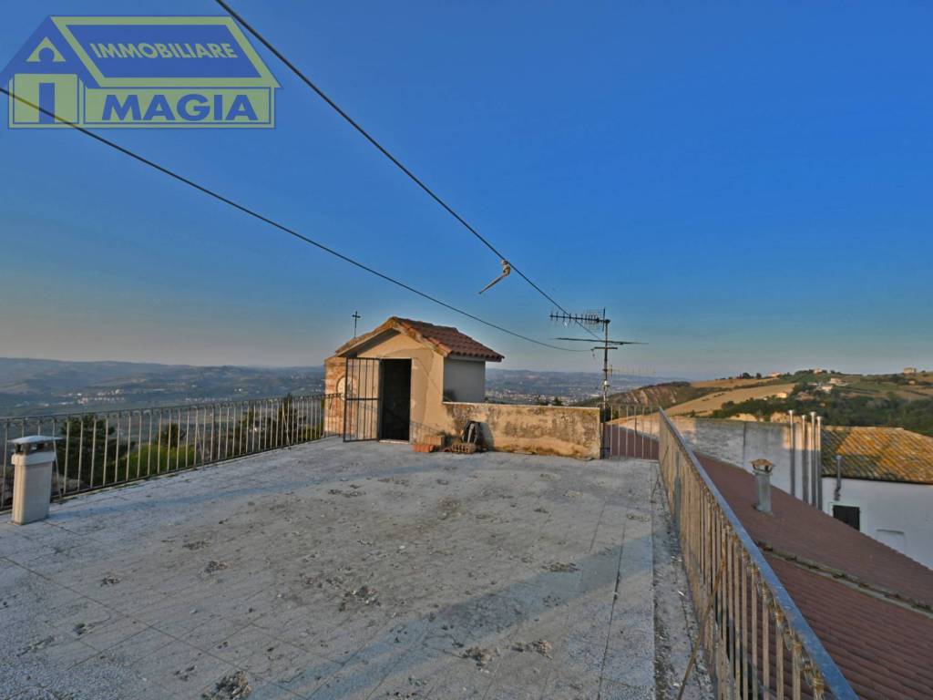 Casa indipendente a Ancarano in Via Duca degli Abruzzi, 1 - Foto 2