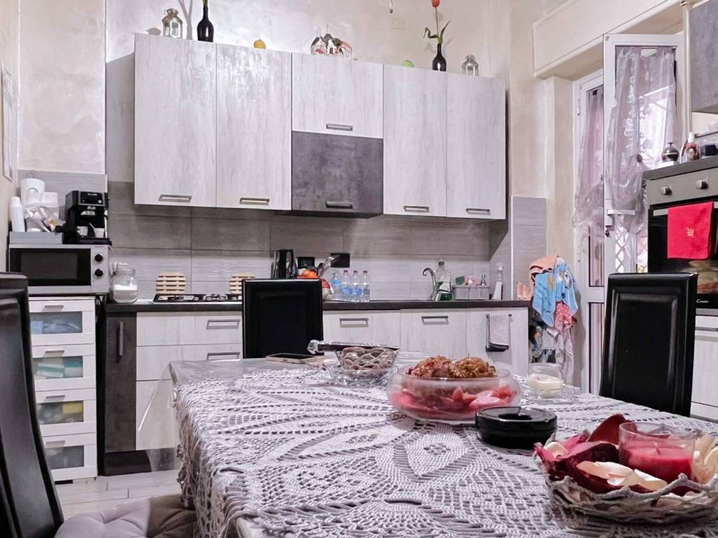 Appartamento a Vado ligure in Via Galileo Ferraris, 20 - Foto 2