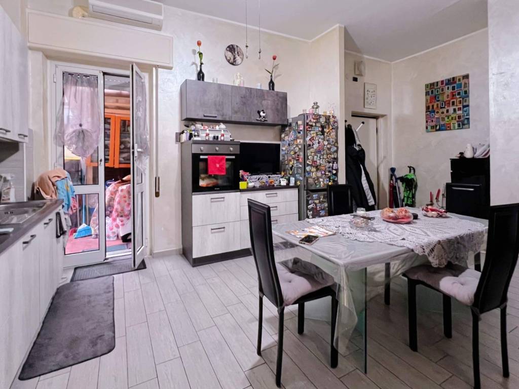 Appartamento a Vado ligure in Via Galileo Ferraris, 20 - Foto 4