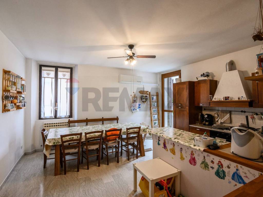 Appartamento a Guastalla in Via Bixio, 2 - Foto 3