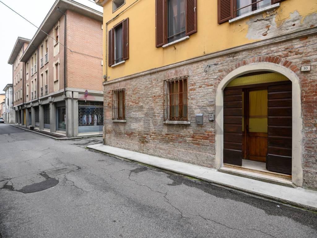 Appartamento a Guastalla in Via Bixio, 2 - Foto 4