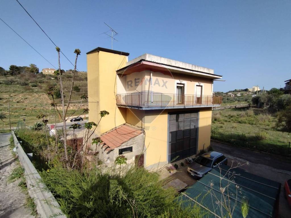 Casa indipendente a Nissoria in CONTRADA PERCIATA - Foto 2