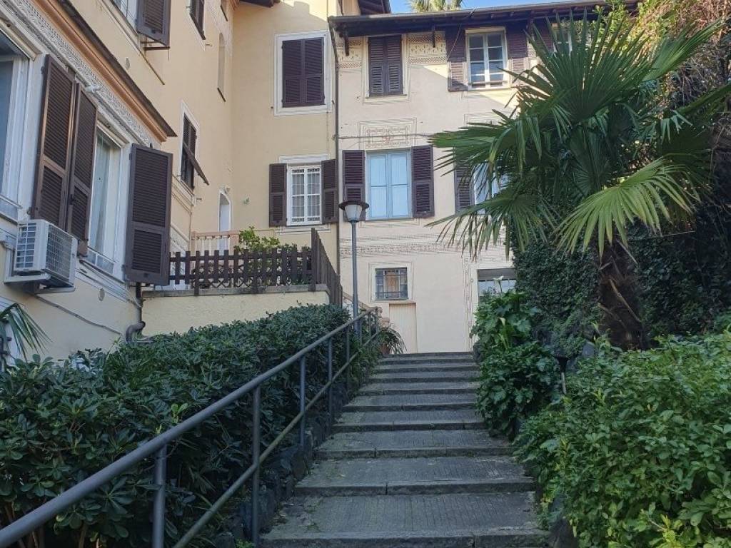 Appartamento a Arenzano in Viale Sanzio, 5 - Foto 2