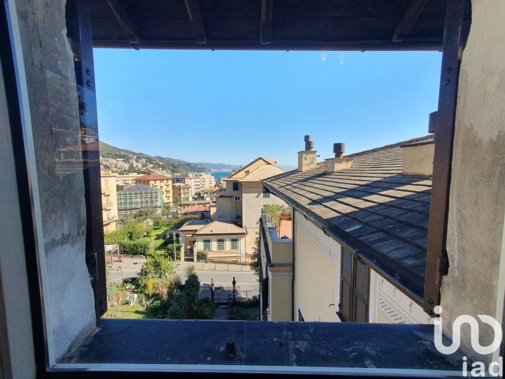 Appartamento a Arenzano in Viale Sanzio, 5 - Foto 3