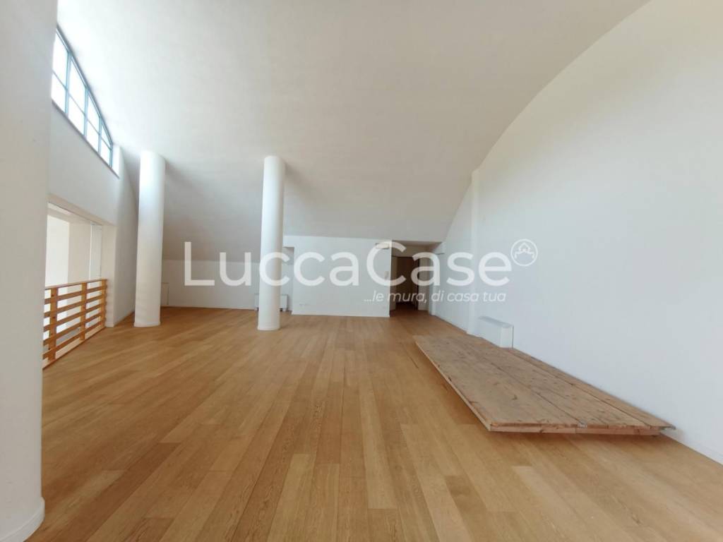 Immobile a Lucca in Viale Giovanni Pacini, 76 - Foto 4