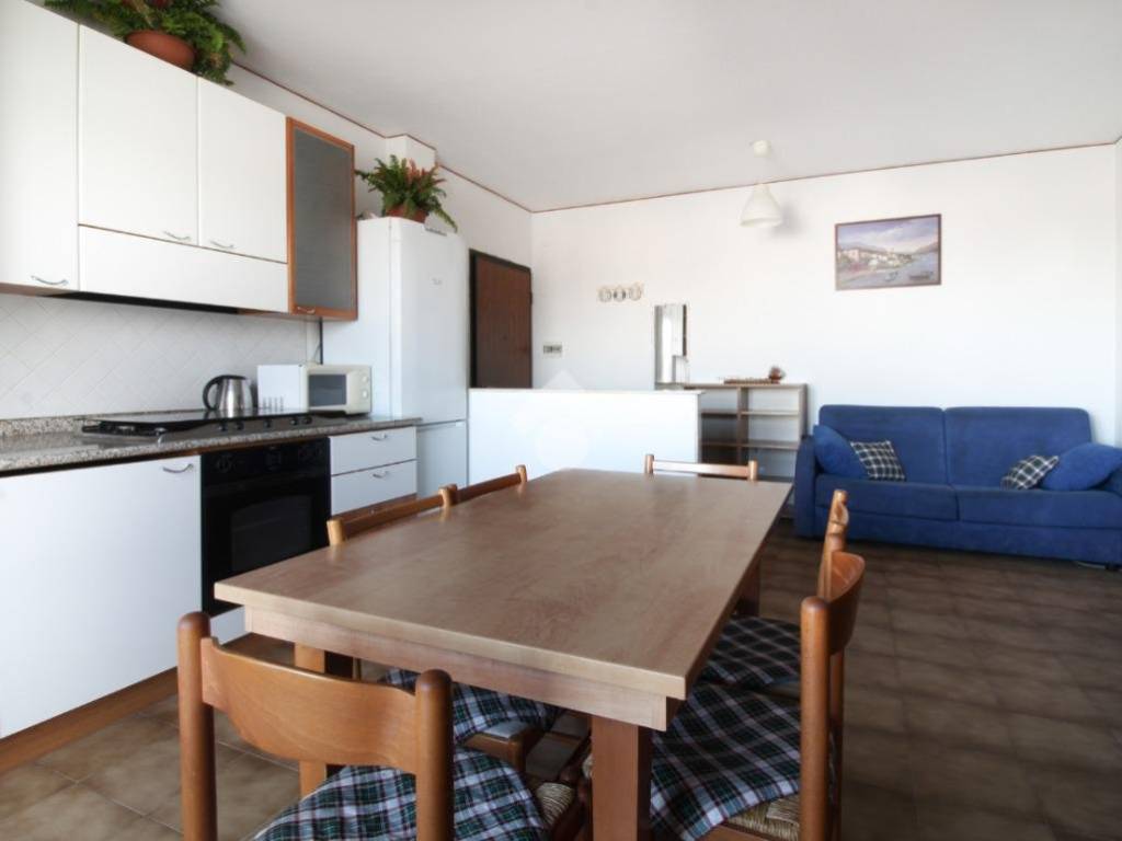 Appartamento a Martinsicuro in Via Giovanni Verrazzano, 16 - Foto 4