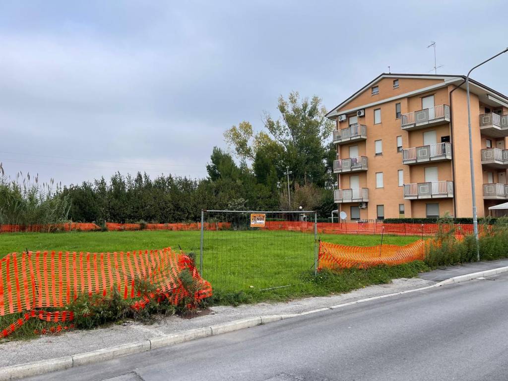 Terreno a Monte san giusto in Via Fanfani, 50 - Foto 2